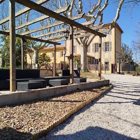 Havre De Paix Au Sein D'Un T3 D'Une Bastide Aixoise エクス＝アン＝プロヴァンス エクステリア 写真